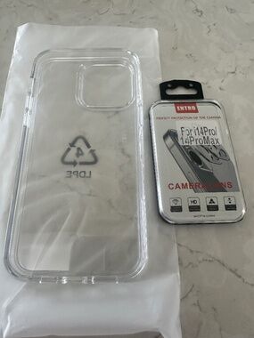iPhone 14 Pro Max Otterbox Case & Lens Cover NEW and PERFECT!